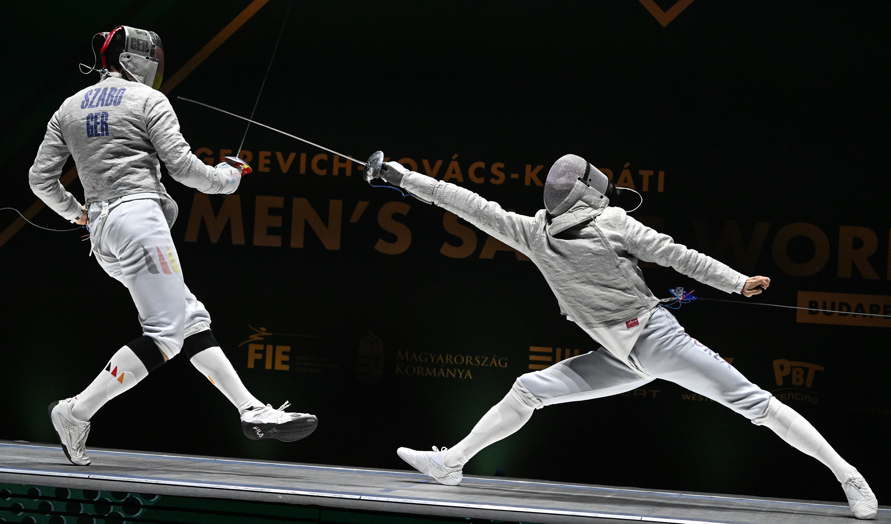 Saber Fencing Techniques The Sport Of Fencing 44 OFF